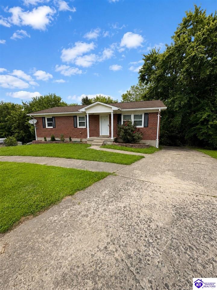 108 Wedgewood Court Property Photo 2