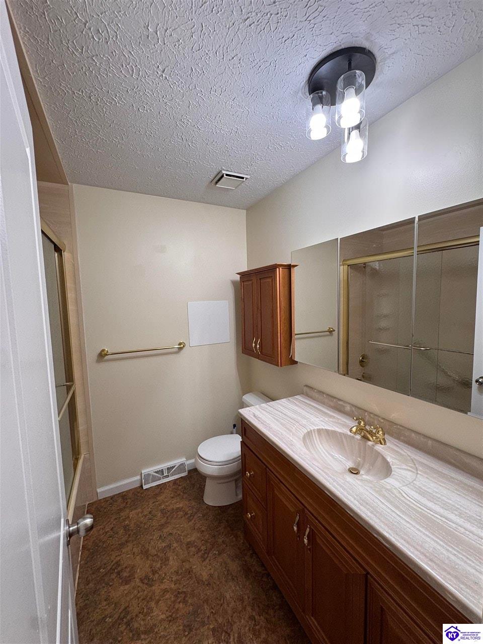 108 Wedgewood Court Property Photo 11