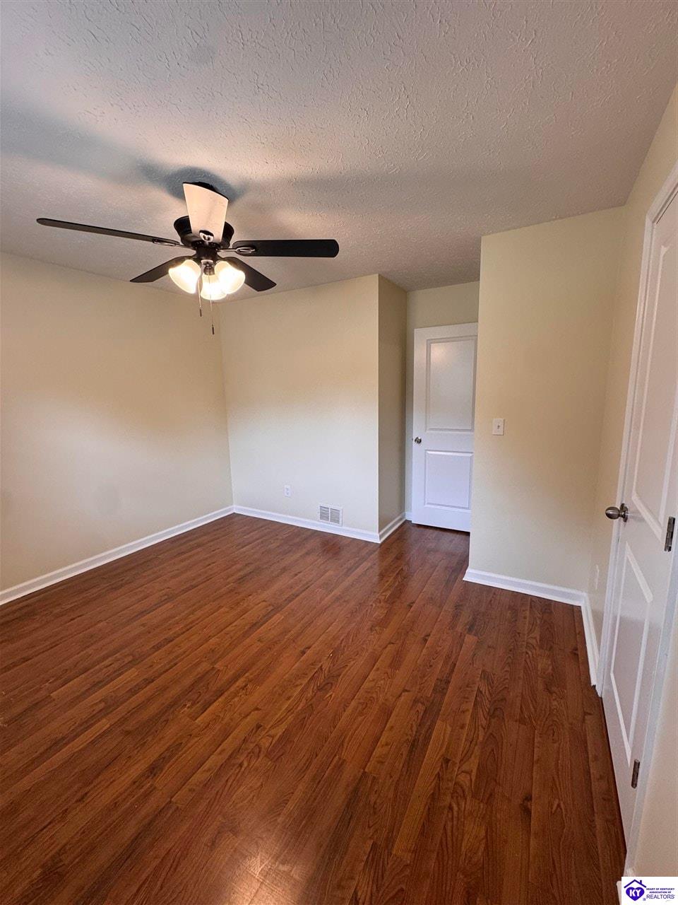 108 Wedgewood Court Property Photo 15