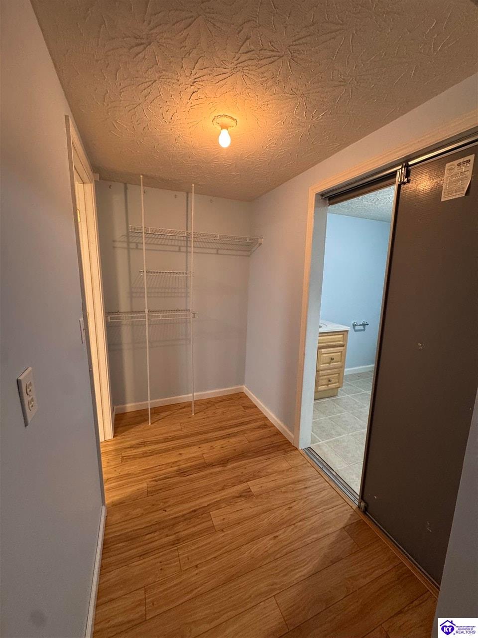 108 Wedgewood Court Property Photo 25