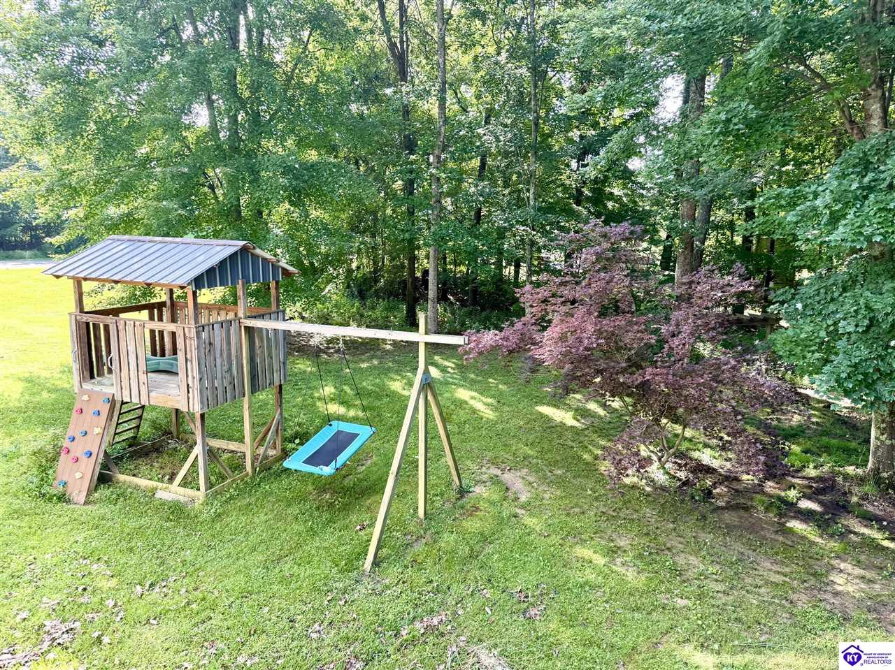 149 Iron Gate Place Property Photo 6