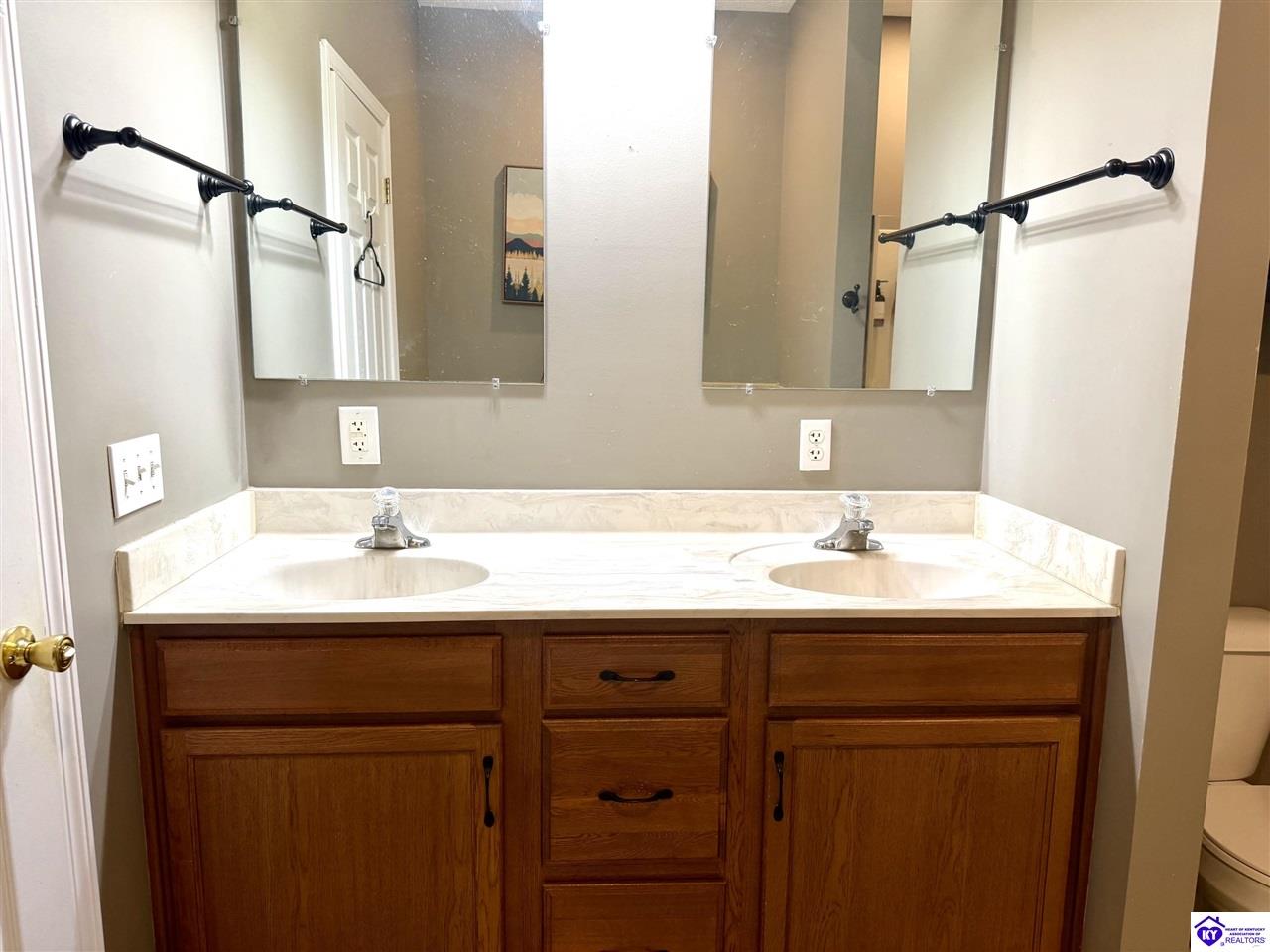 149 Iron Gate Place Property Photo 18