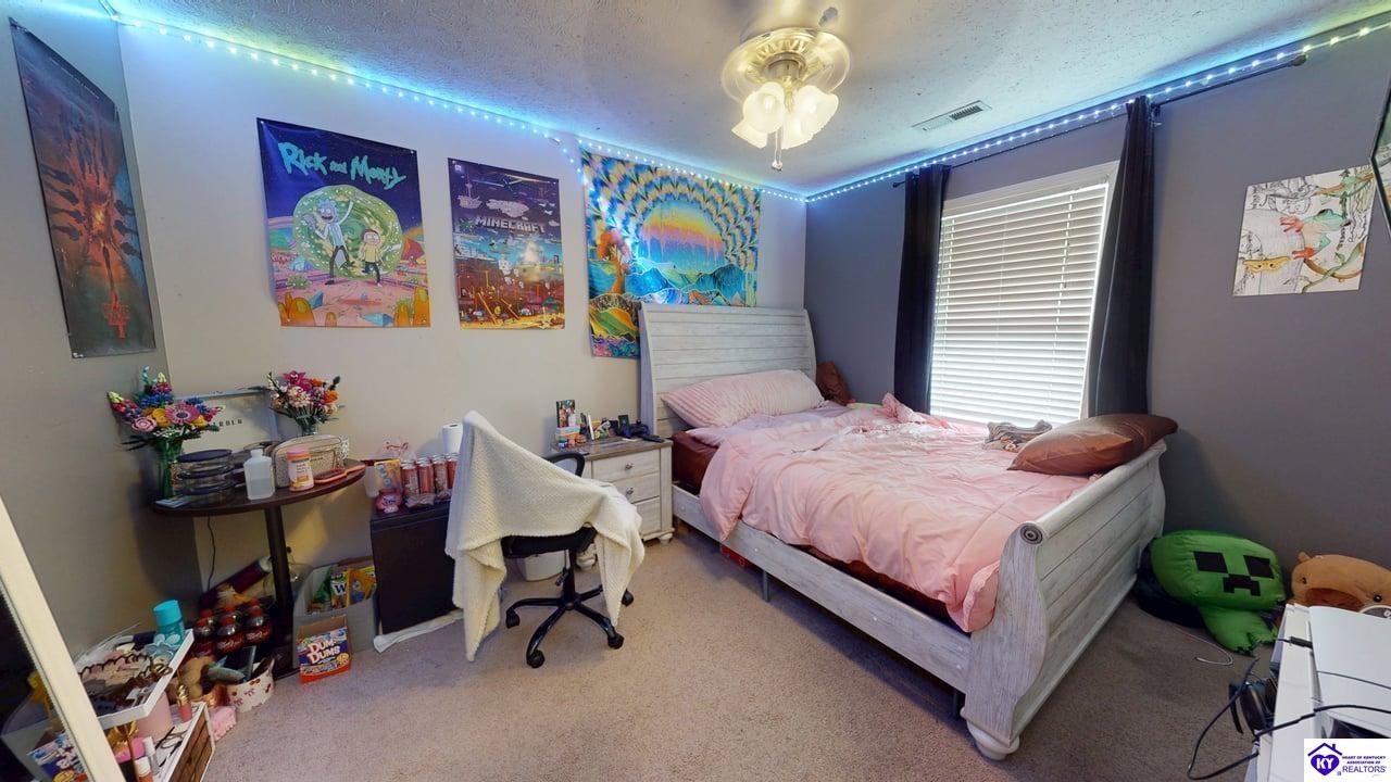 31 Jockey Court Property Photo 55