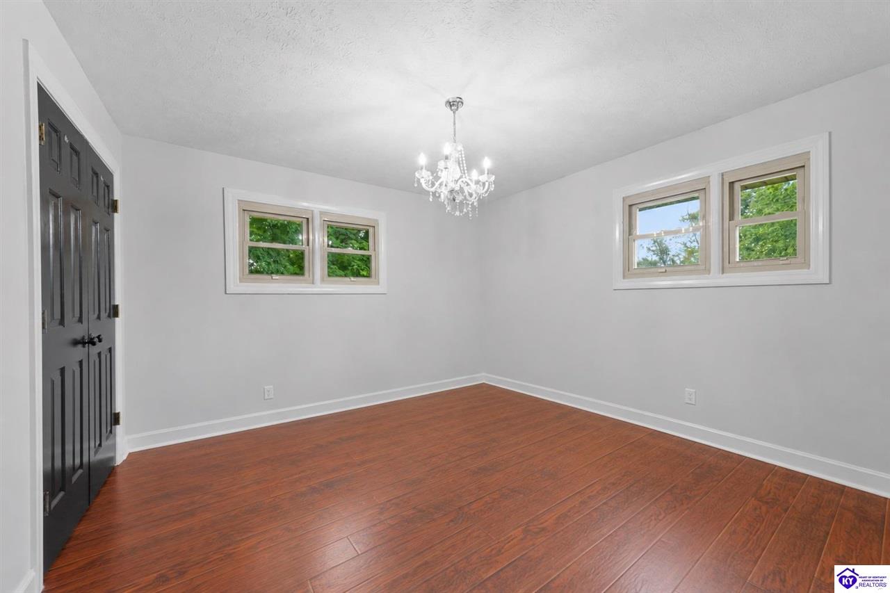 3140 Yorkshire Drive Property Photo 22