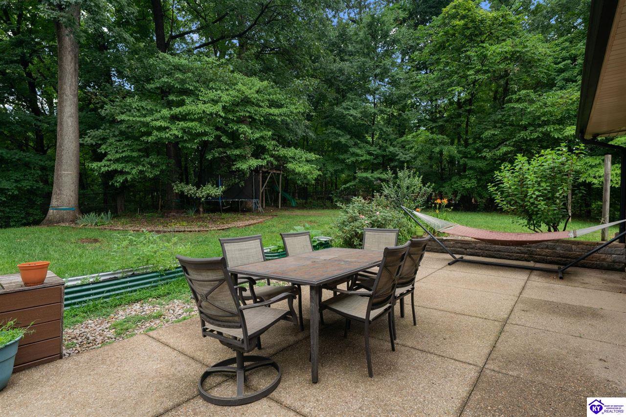 3140 Yorkshire Drive Property Photo 29