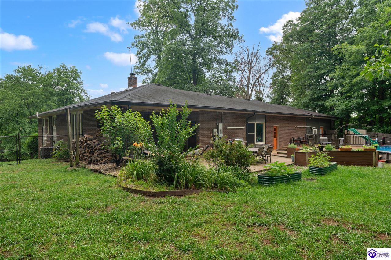 3140 Yorkshire Drive Property Photo 36