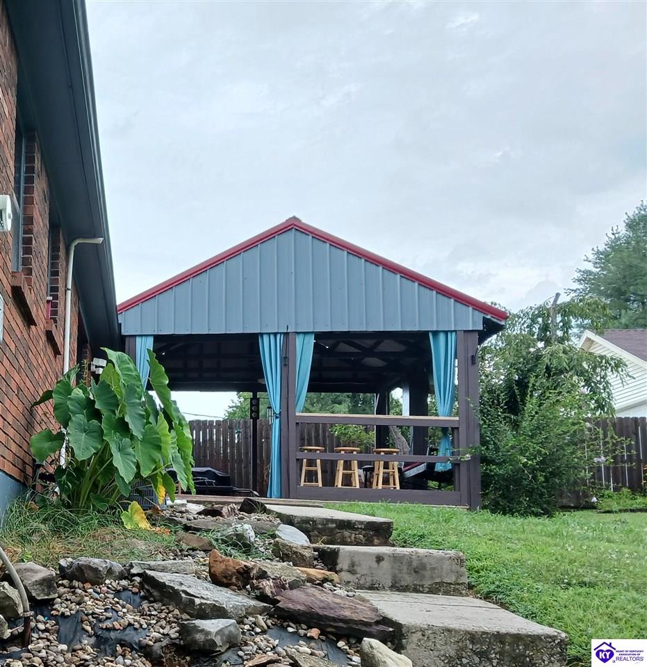 107 Botto Avenue Property Photo 2