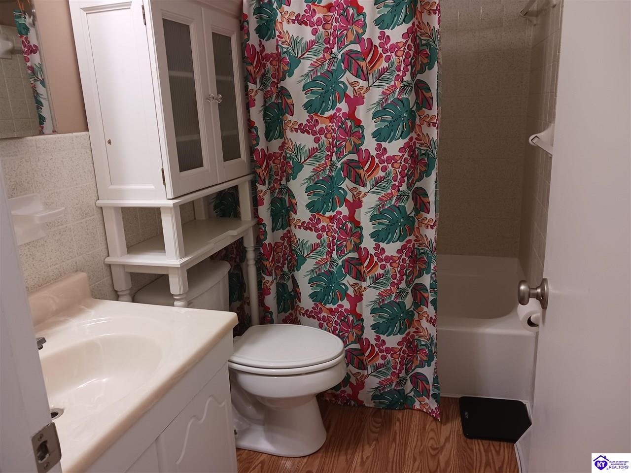 107 Botto Avenue Property Photo 11