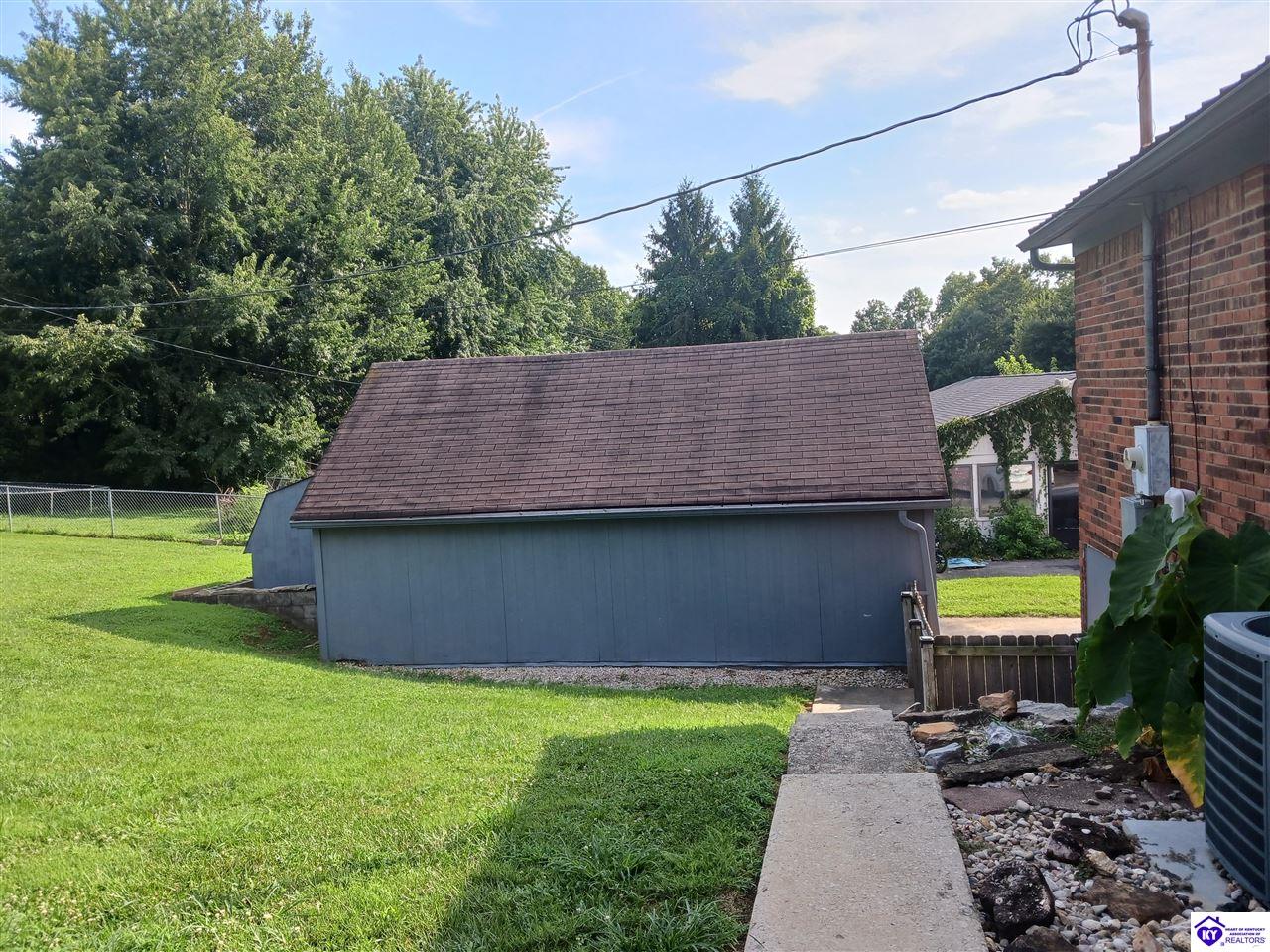 107 Botto Avenue Property Photo 27