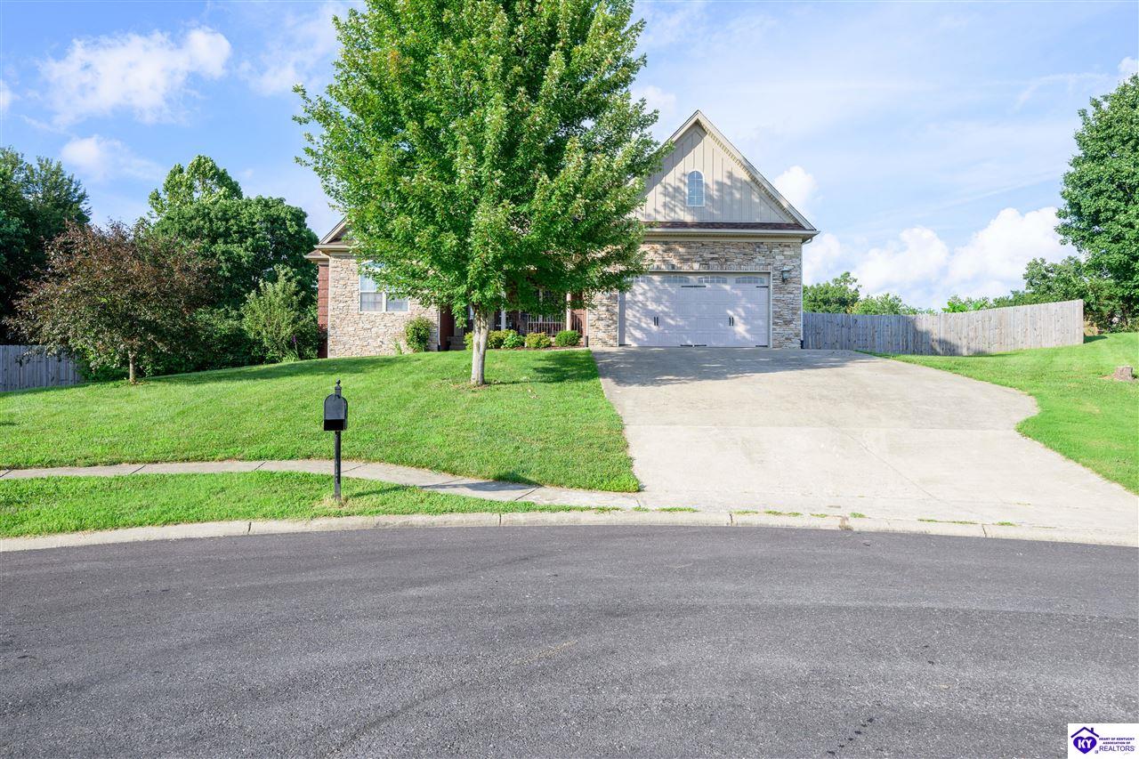 731 Vanderbilt Drive Property Photo 3