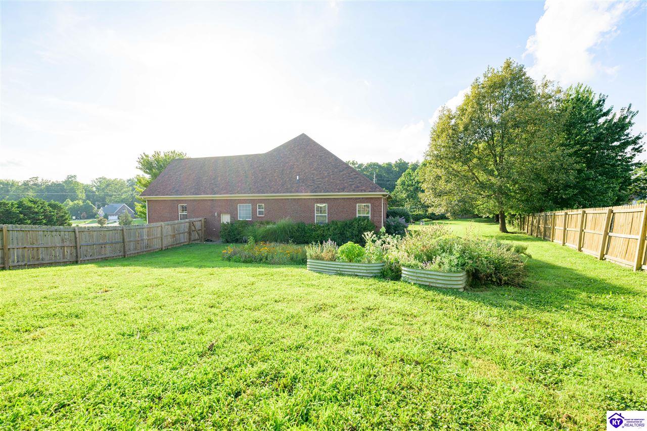 731 Vanderbilt Drive Property Photo 10
