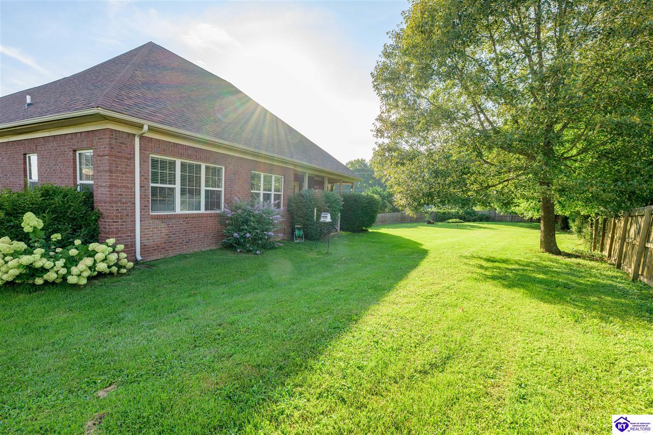 731 Vanderbilt Drive Property Photo 12