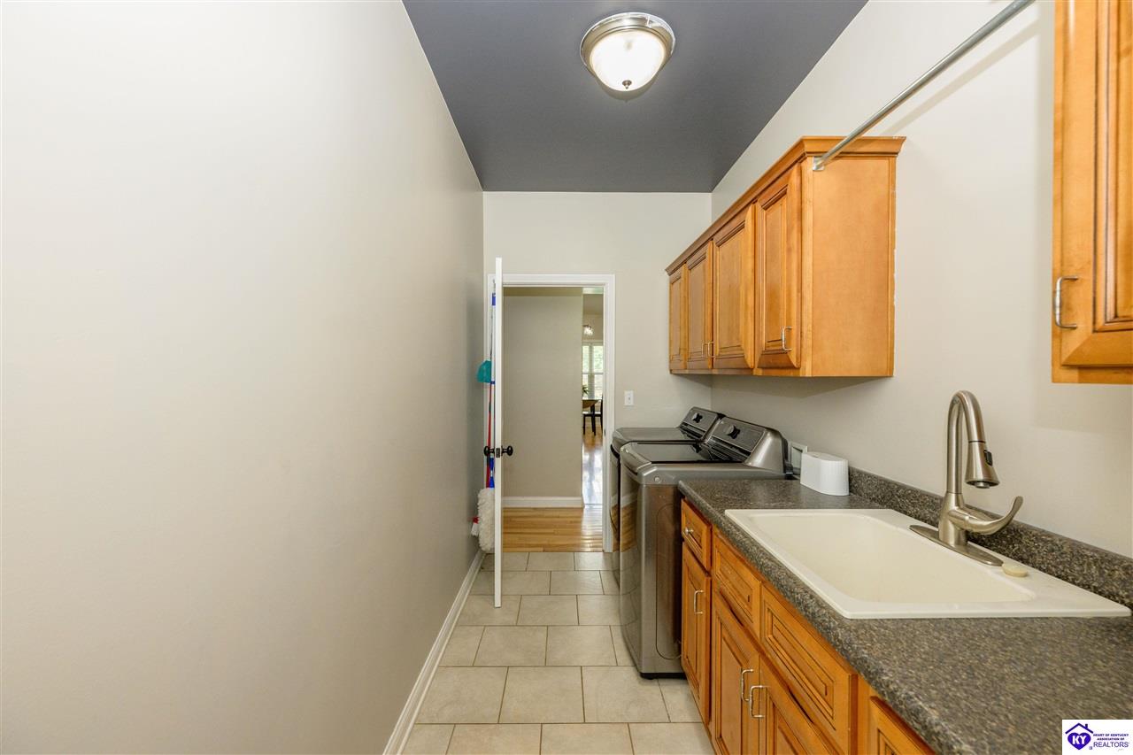 731 Vanderbilt Drive Property Photo 35