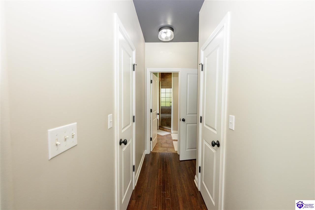 731 Vanderbilt Drive Property Photo 42