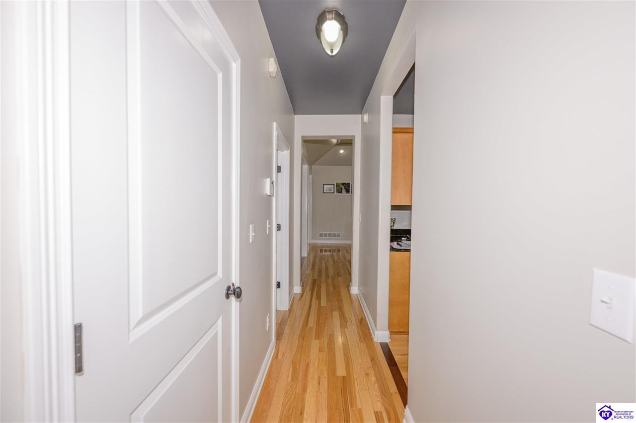 731 Vanderbilt Drive Property Photo 52
