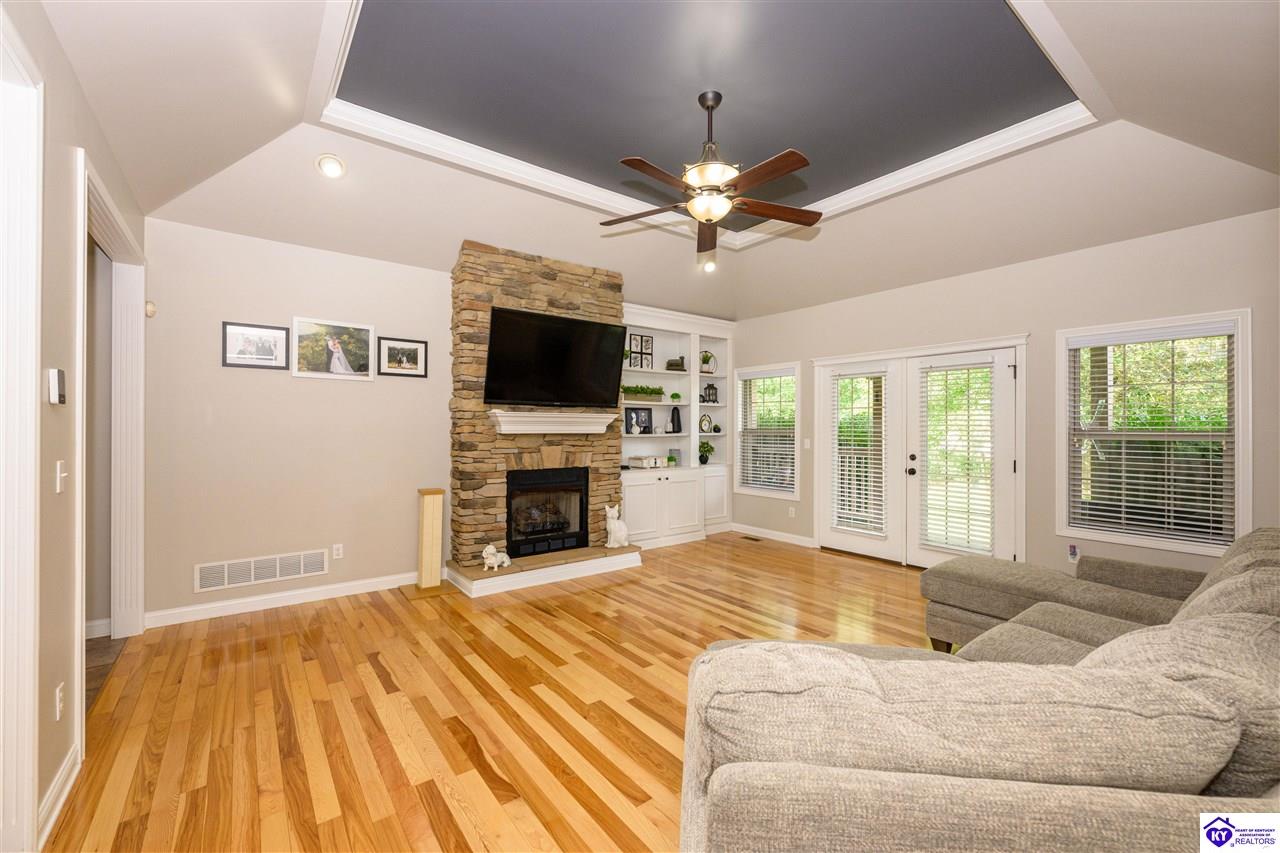 731 Vanderbilt Drive Property Photo 53