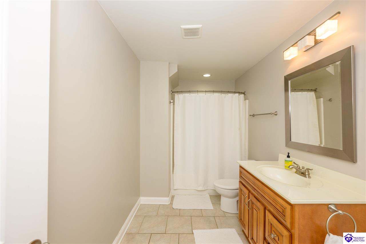 731 Vanderbilt Drive Property Photo 74
