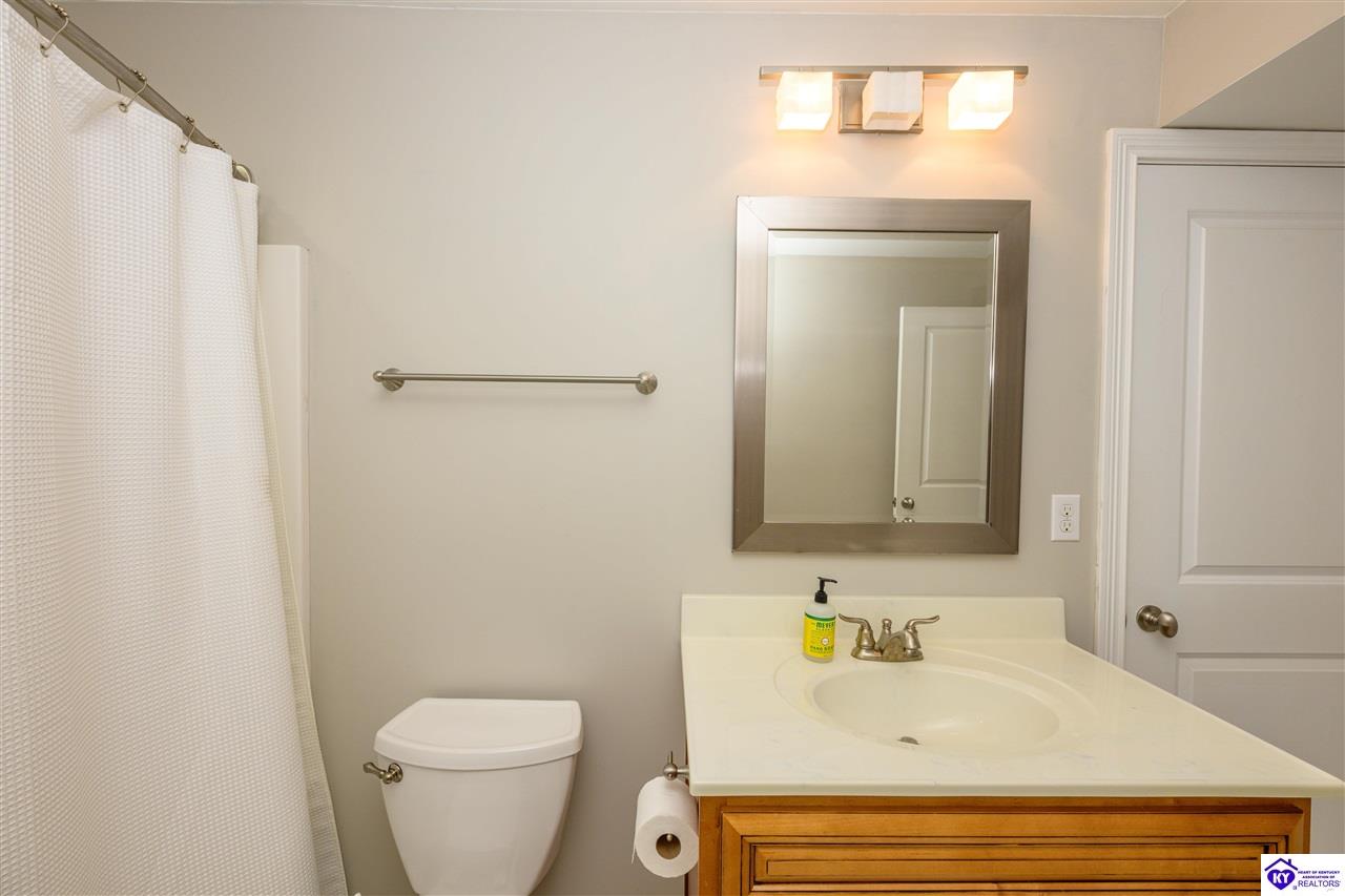 731 Vanderbilt Drive Property Photo 75