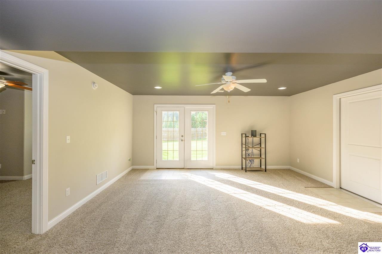 731 Vanderbilt Drive Property Photo 79