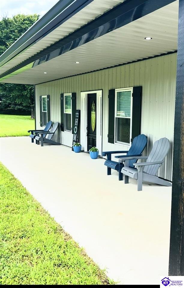 1622 Cedar Flat Road Property Photo 2