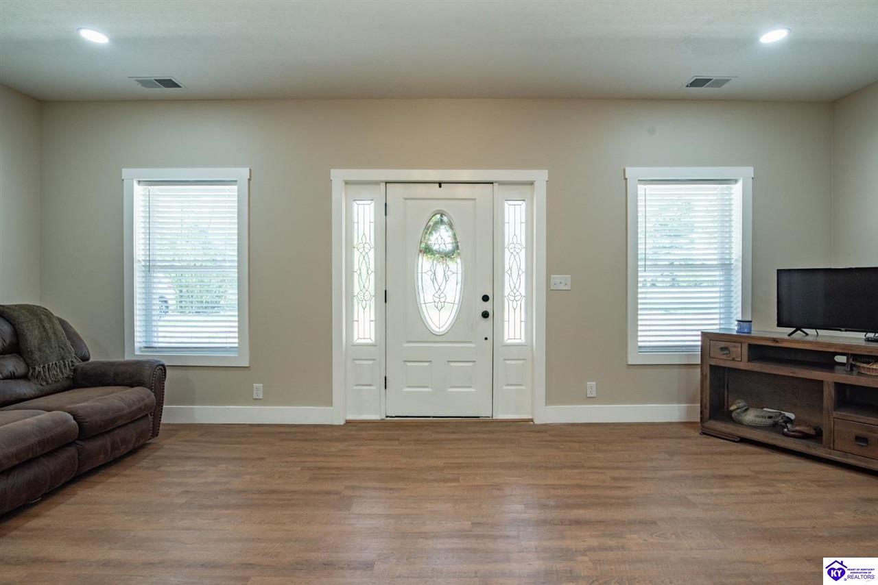 1622 Cedar Flat Road Property Photo 6