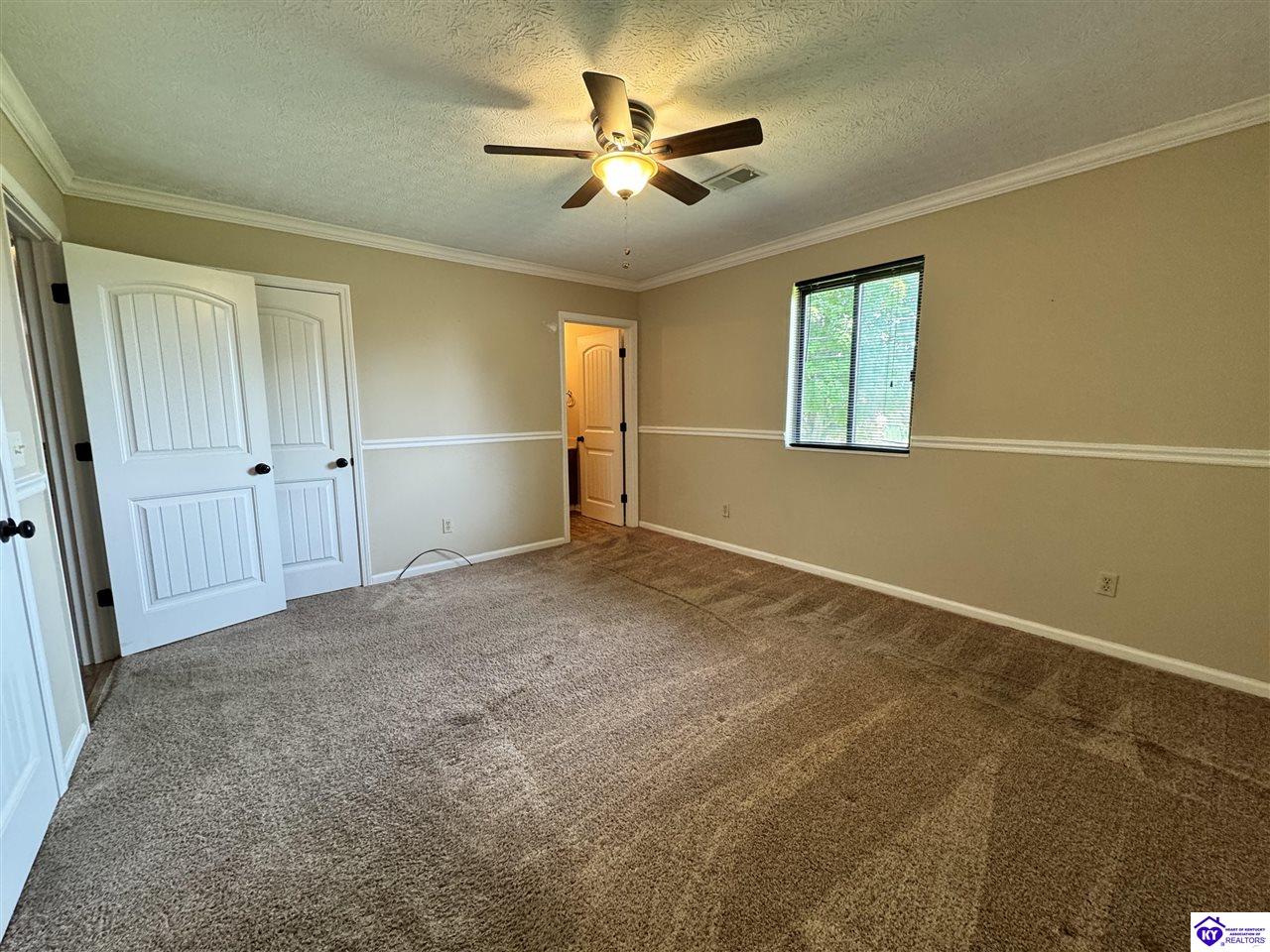 110 King Arthur Circle Property Photo 12