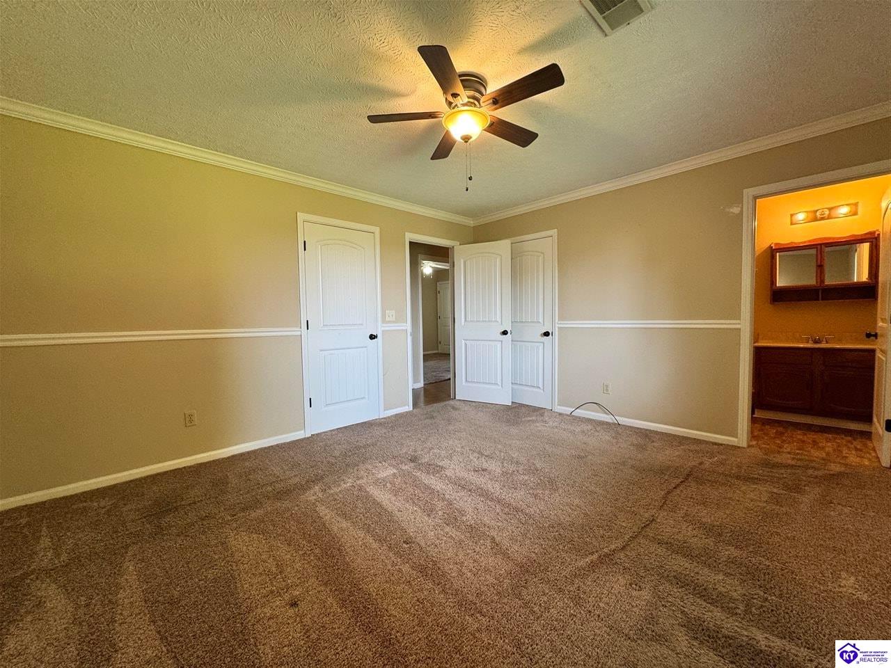 110 King Arthur Circle Property Photo 13