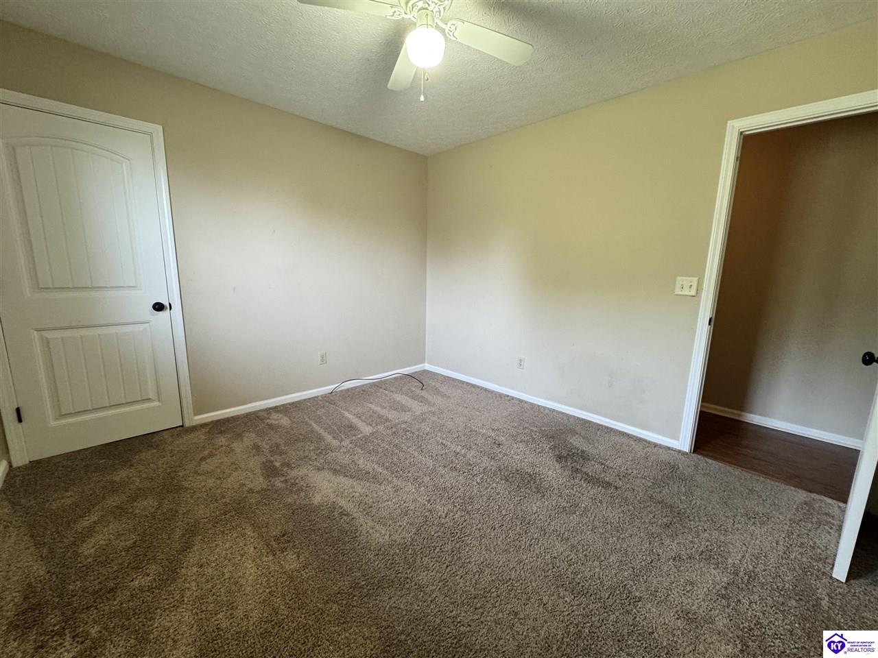 110 King Arthur Circle Property Photo 17
