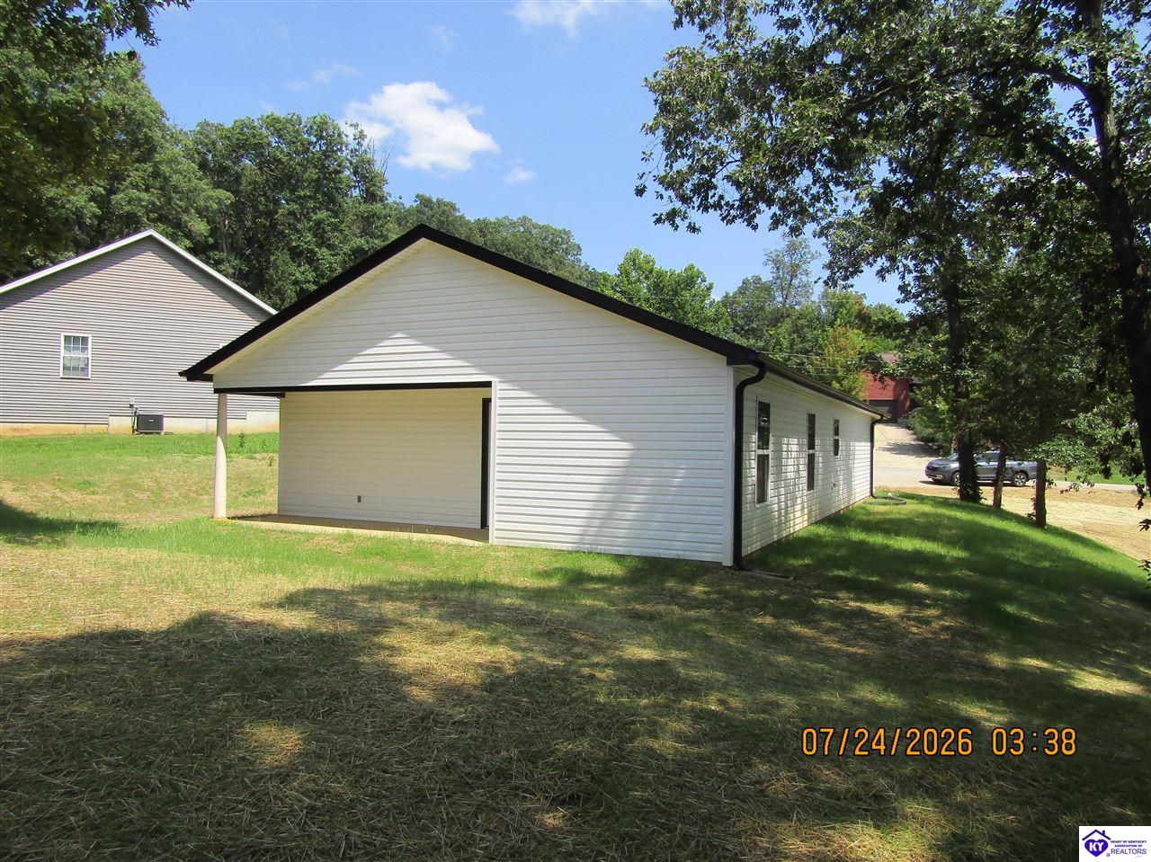 381 School Side Drive Property Photo 18