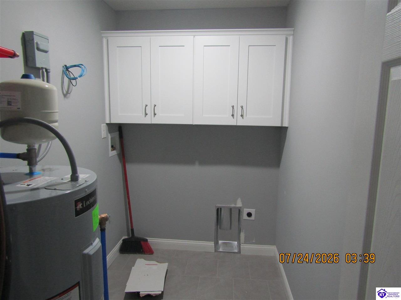 381 School Side Drive Property Photo 19