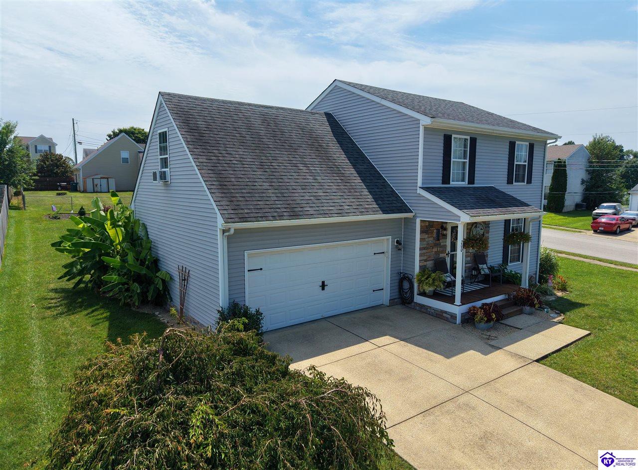200 Greenleaf Drive Property Photo 4