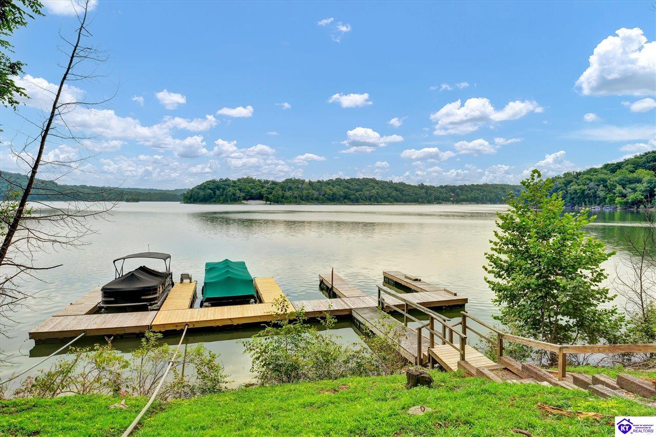 140 Hudson Road Property Photo 3