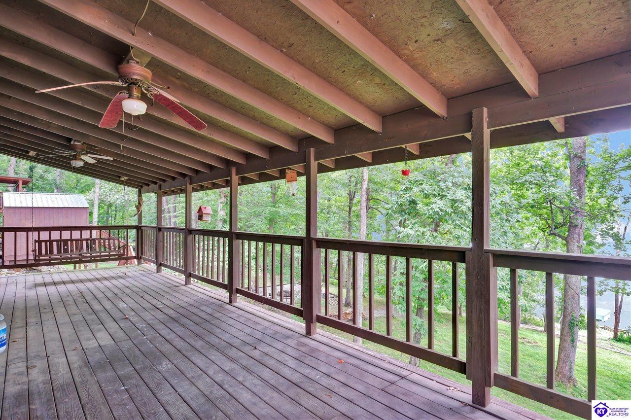 140 Hudson Road Property Photo 7