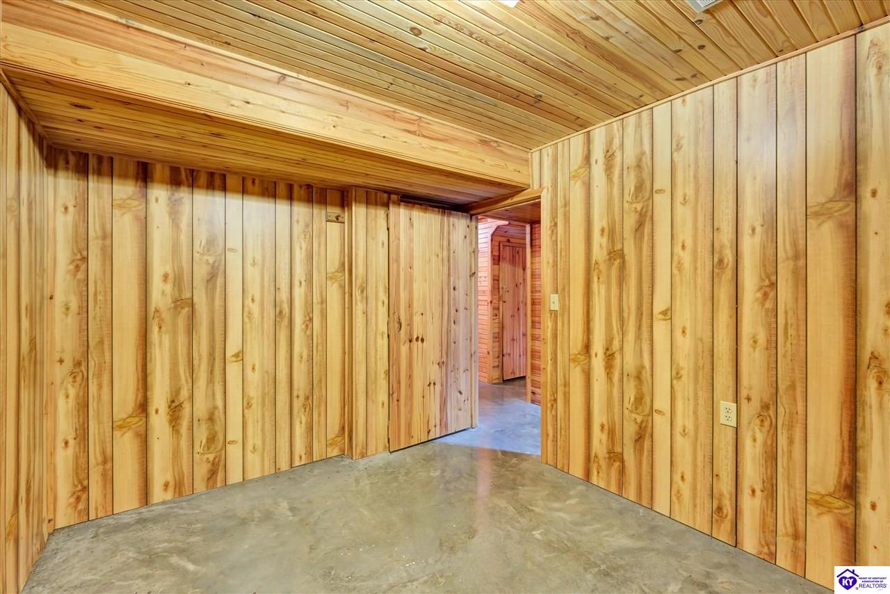 140 Hudson Road Property Photo 19