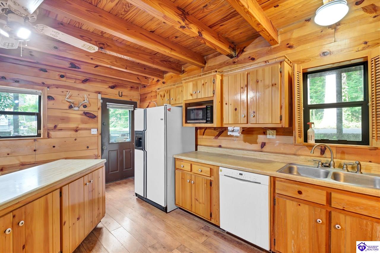 140 Hudson Road Property Photo 28