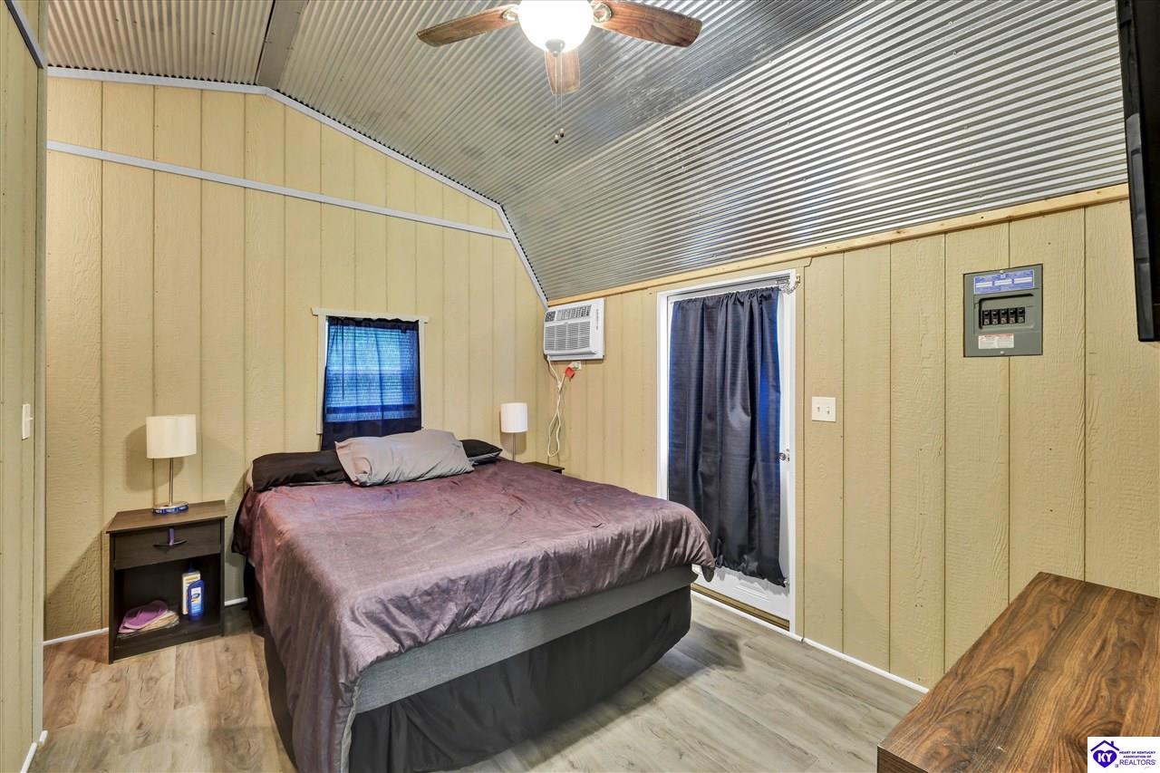 661 Pine Hurst Bay Property Photo 19
