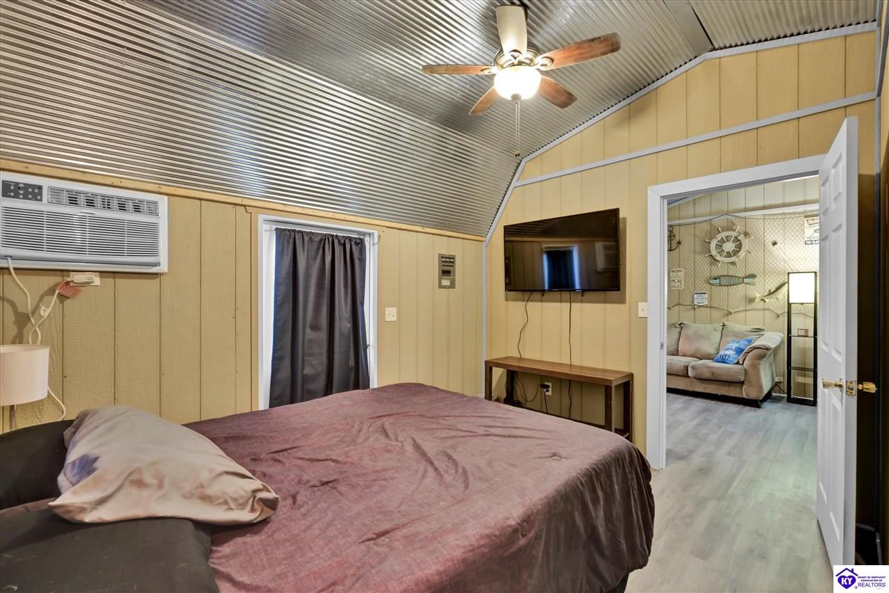 661 Pine Hurst Bay Property Photo 21