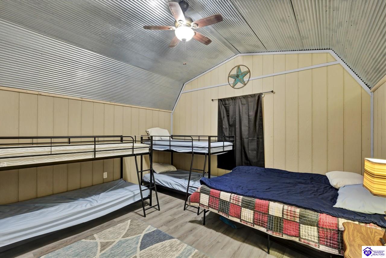 661 Pine Hurst Bay Property Photo 23