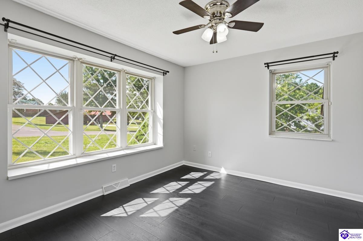 273 Manor Drive Property Photo 22