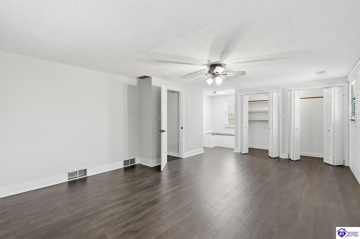 273 Manor Drive Property Photo 26