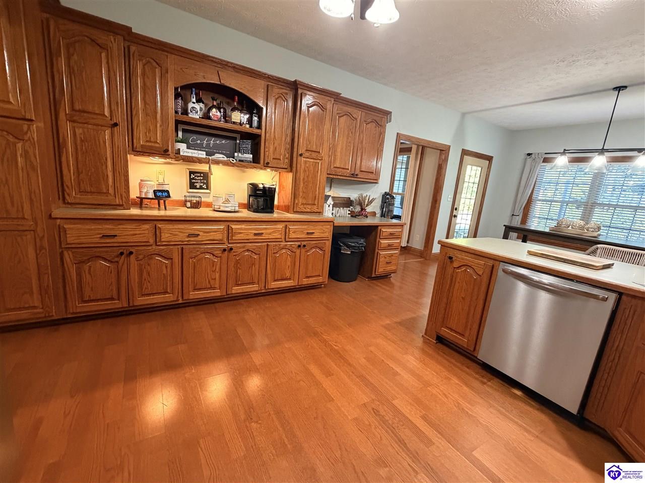 94 Hunter Trace Property Photo 13