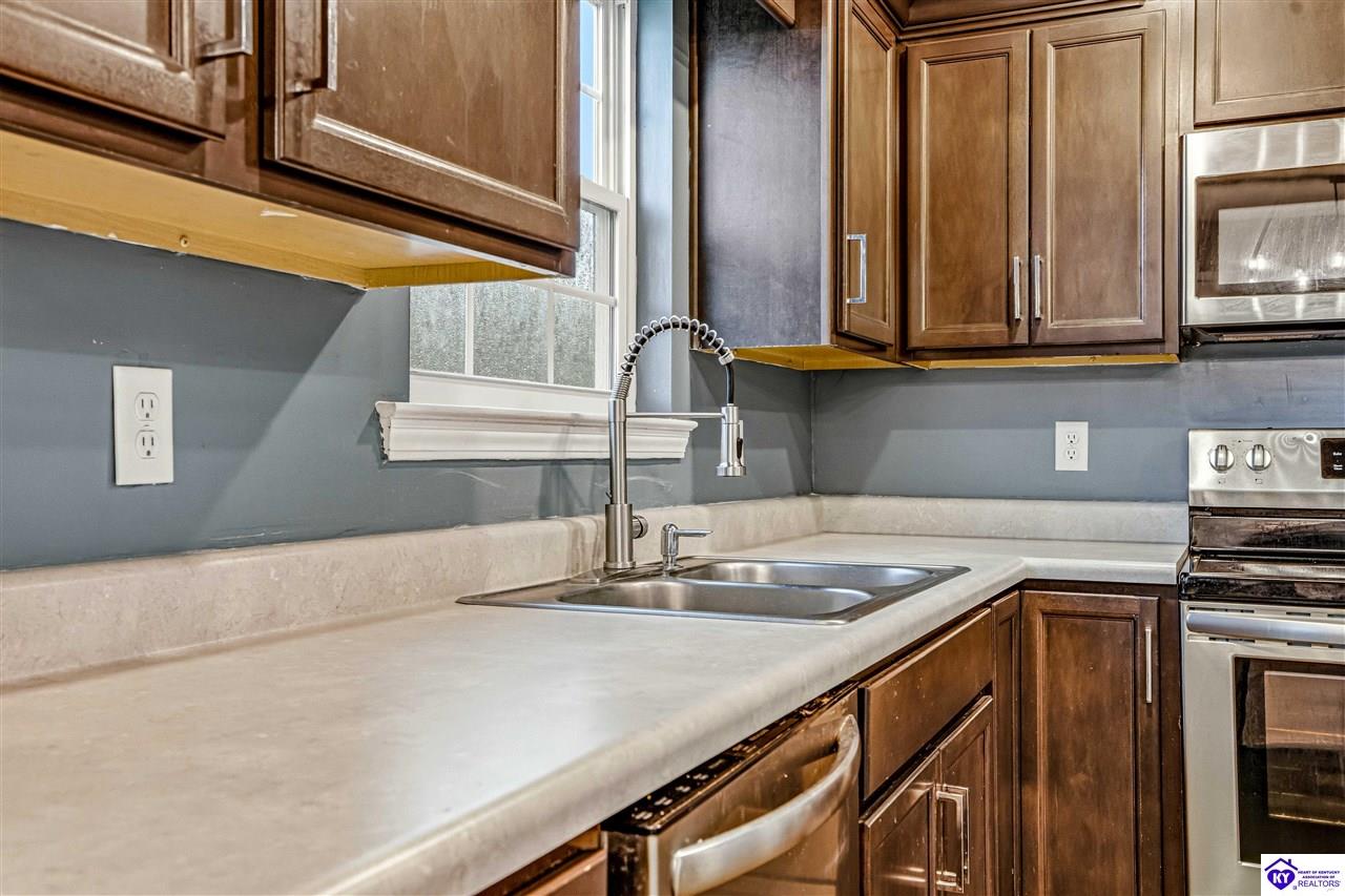 129 Molly Way Property Photo 16