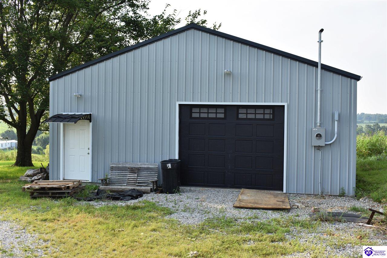 3586 Yeaman Road Property Photo 34