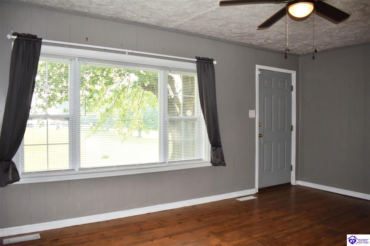 3586 Yeaman Road Property Photo 39