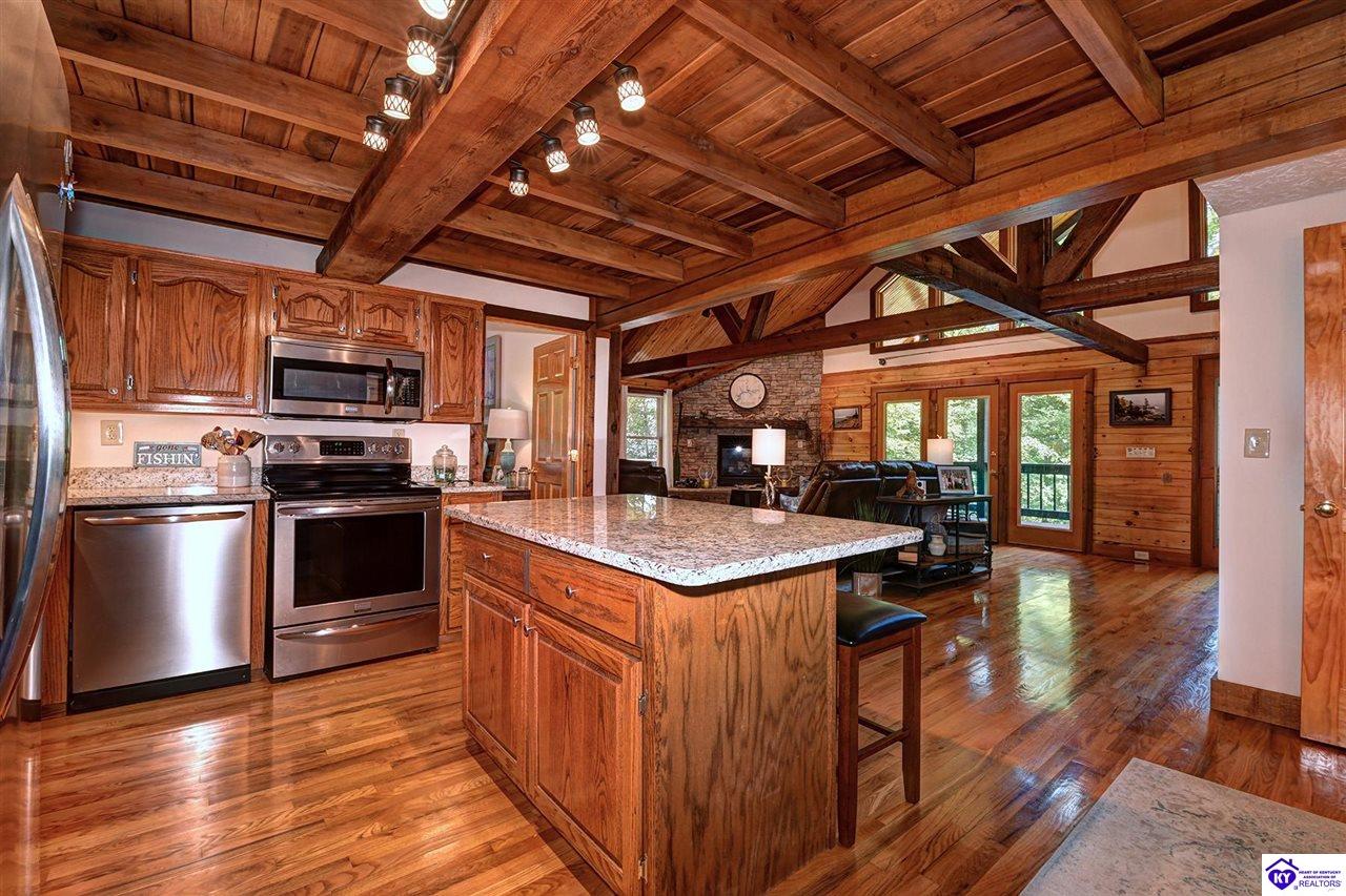 593 Lochober Road Property Photo 8