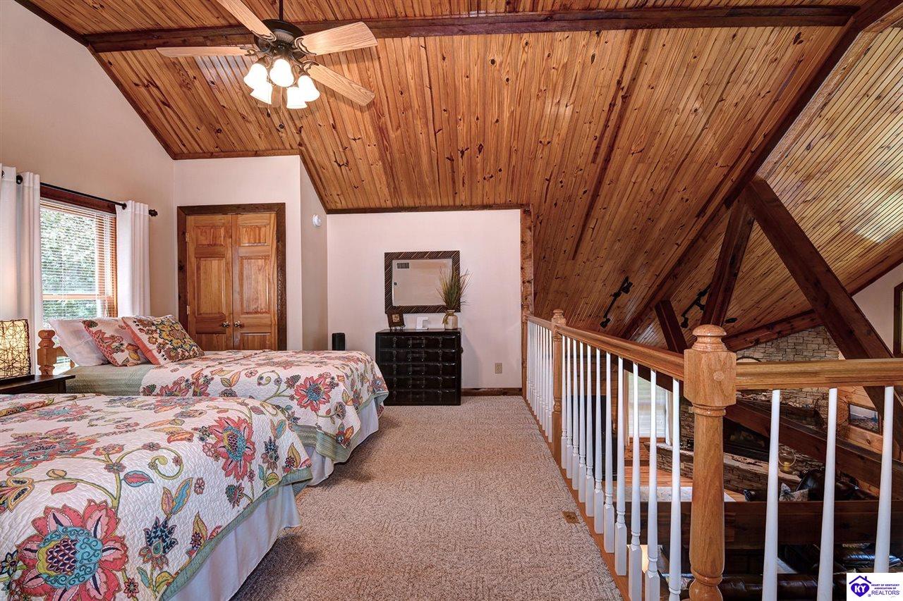 593 Lochober Road Property Photo 25