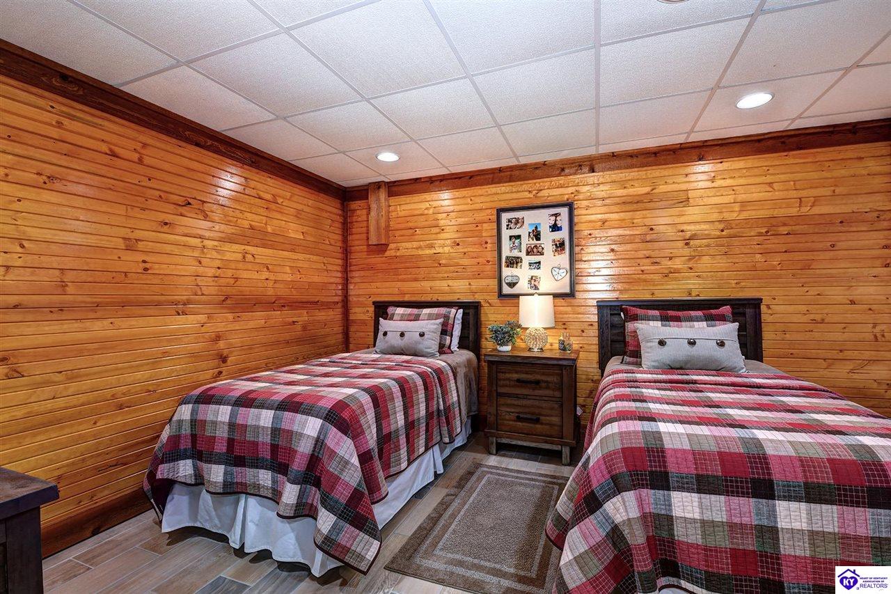593 Lochober Road Property Photo 41