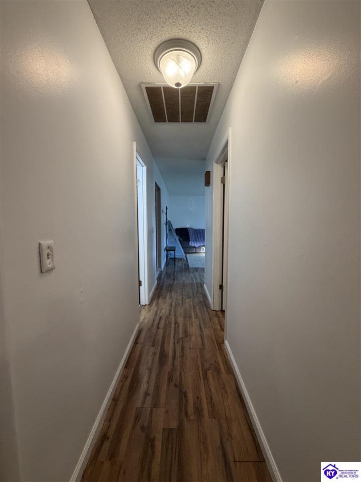 109 W Brown Street Property Photo 11