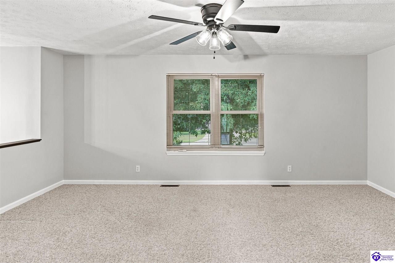 605 Yale Drive Property Photo 35