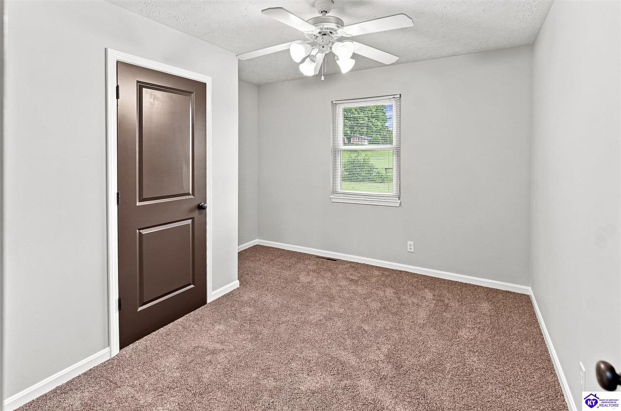 605 Yale Drive Property Photo 42